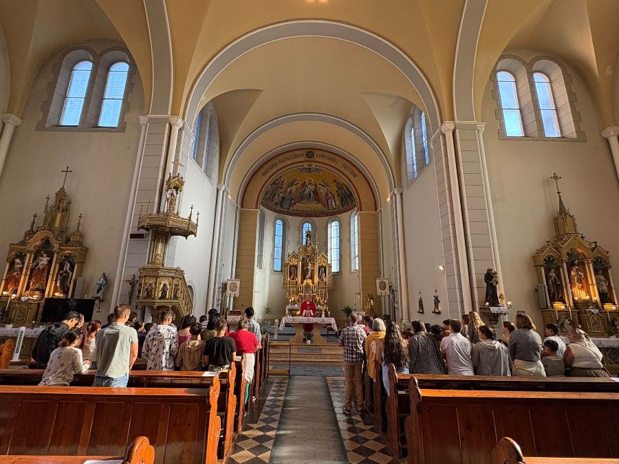 Tanévnyitó szentmise a Szabolcsfalui templomban 